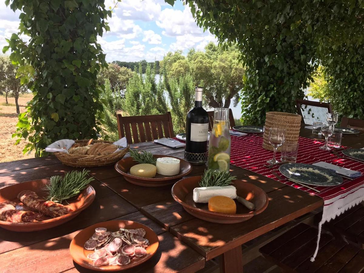 Fontes - A Essencia Do Alentejo Com Lago Privado Redondo Ngoại thất bức ảnh
